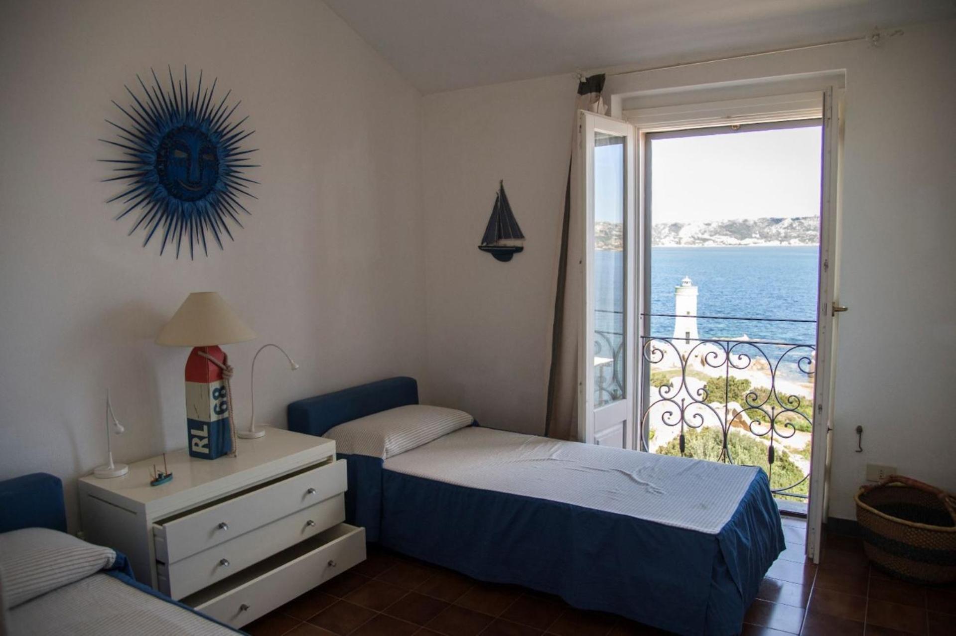 4 Faro - Attico Sul Faro Di Porto Faro Villa Palau Room photo