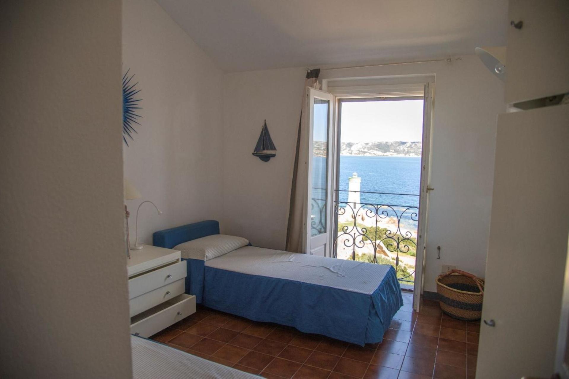 4 Faro - Attico Sul Faro Di Porto Faro Villa Palau Room photo