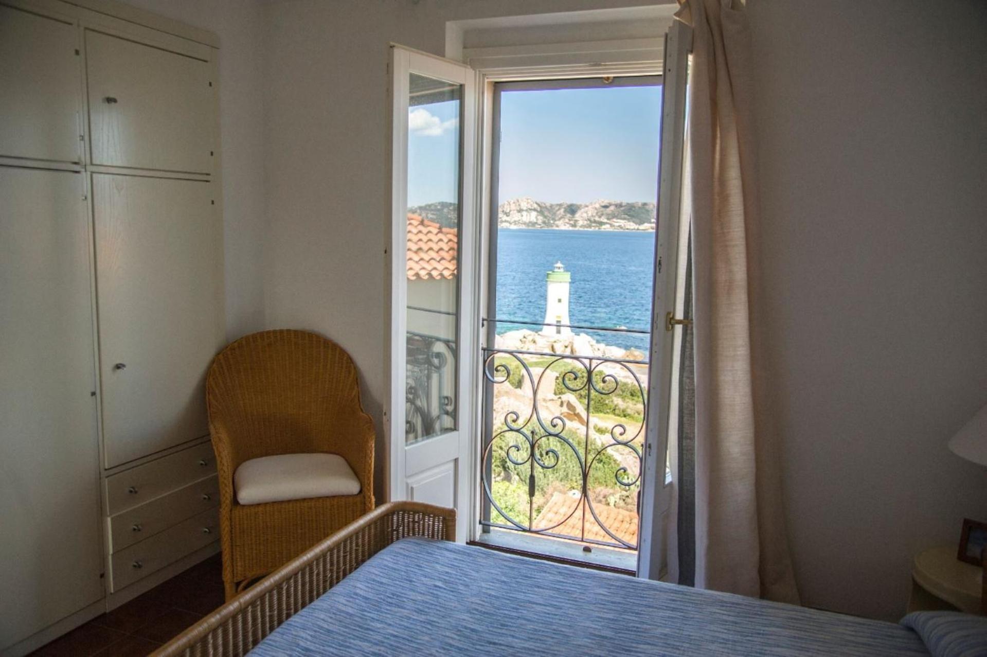 4 Faro - Attico Sul Faro Di Porto Faro Villa Palau Room photo